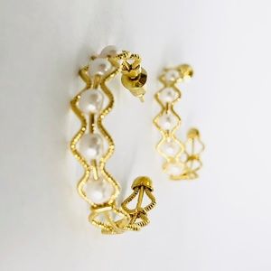 Kate Stylist Jewelry - New! Vintage Pearl Textured Hoop Earrings Gold Kate Stylist Jewelry - New! Vintage Pearl Textured Hoop Earrings Gold